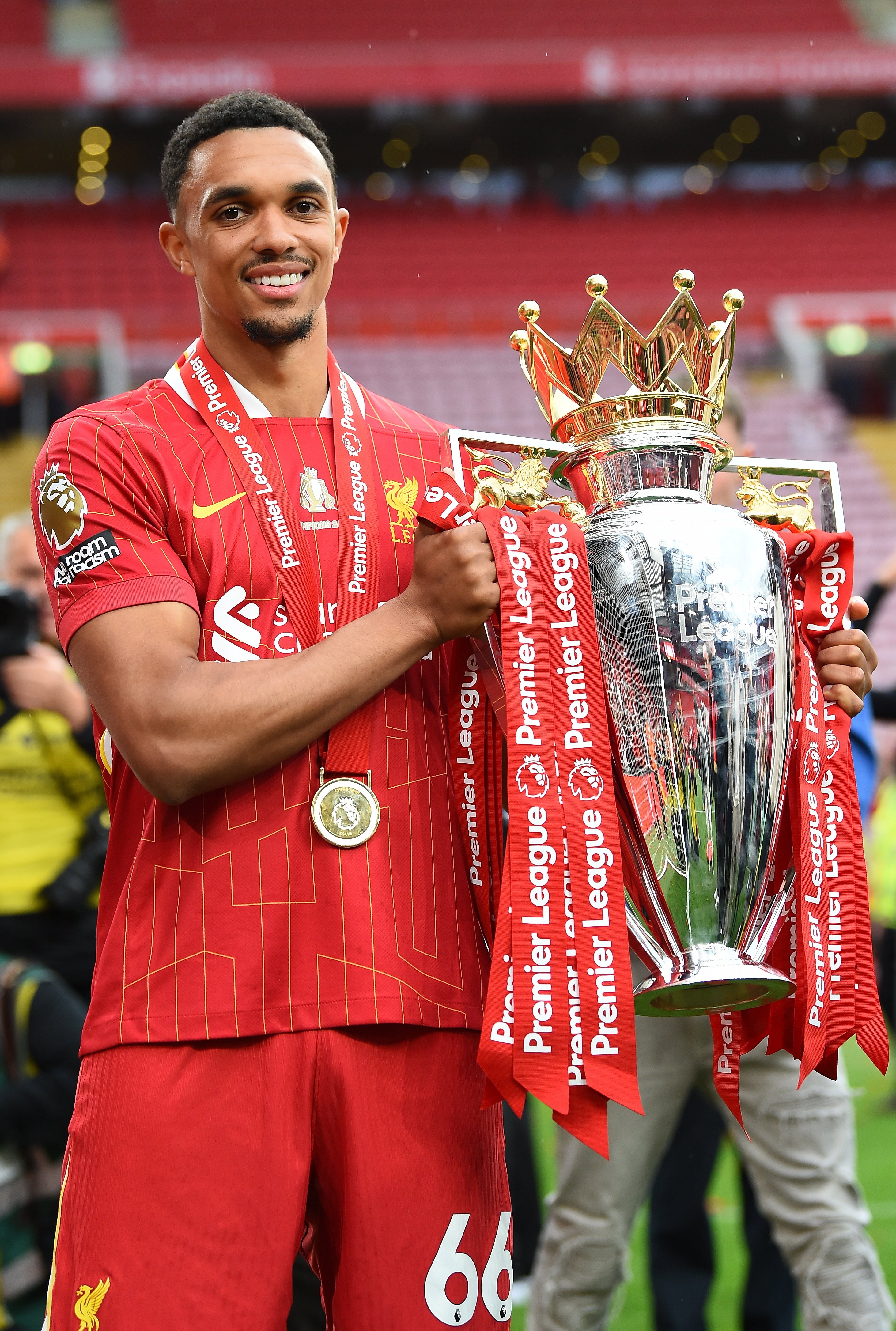 利物浦进攻火力全开,英超夺冠前景日益坚定 利物浦进攻火力全开,英超夺冠前景日益坚定